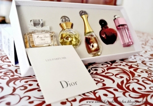 Bộ 5 chai nước hoa Dior mini (5ml/chai)